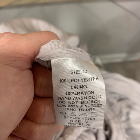 ResetbyJane Miranda dress in silver brand new. - Picture 6 of 8